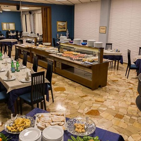 Hotel Il Telegrafo Melegnano Ngoại thất bức ảnh