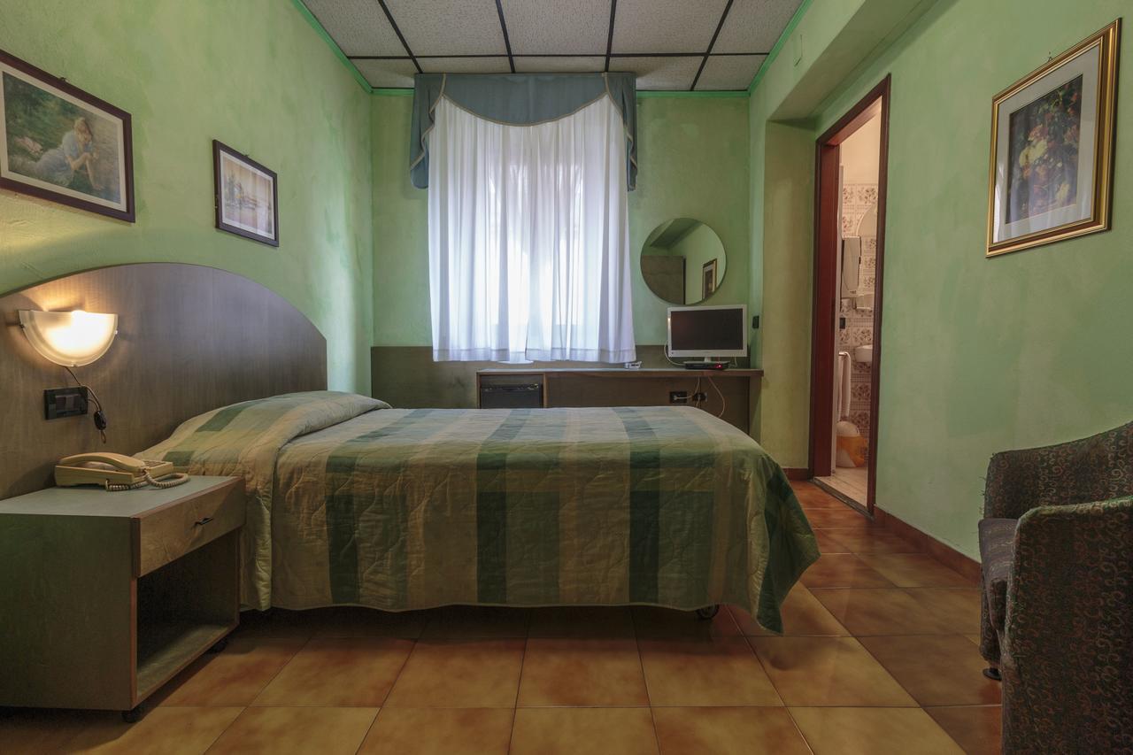 Hotel Il Telegrafo Melegnano Ngoại thất bức ảnh